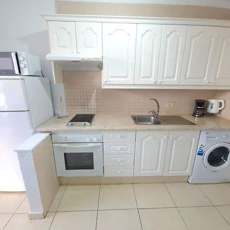 Aqua Vista 1br Close To Playa Americas Apartment *