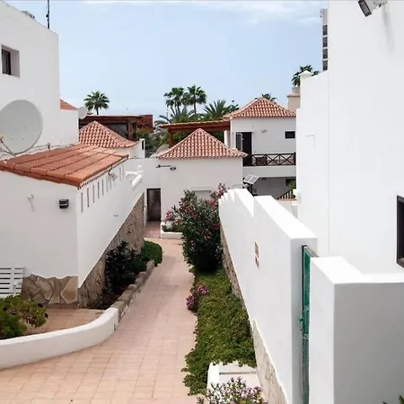 Aqua Vista 1br Close To Playa Americas Apartment *