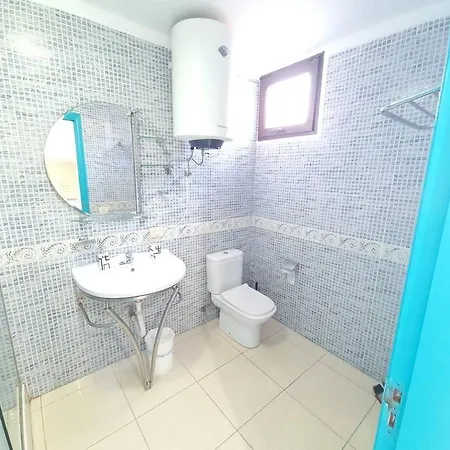 Aqua Vista 1br Close To Playa Americas Apartment *